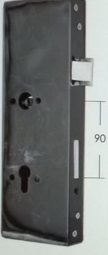 Cerradura con caja 105x305mm  90/63,5